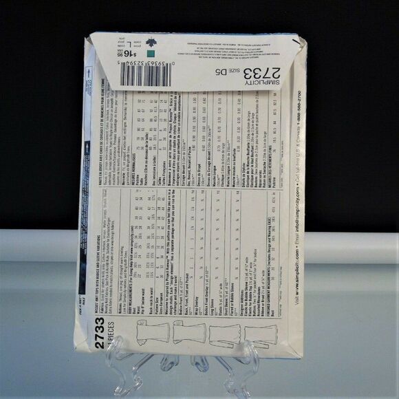 Simplicity 2733 Sewing Pattern - Picture 4 of 6